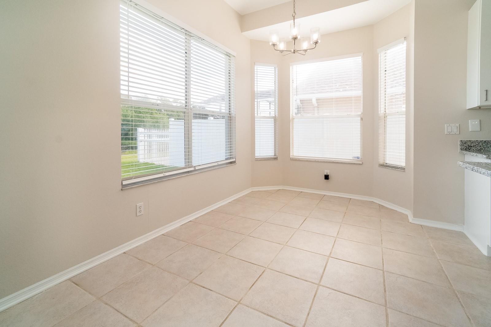 Image 8 of 19 For 535 Tree Shore Drive