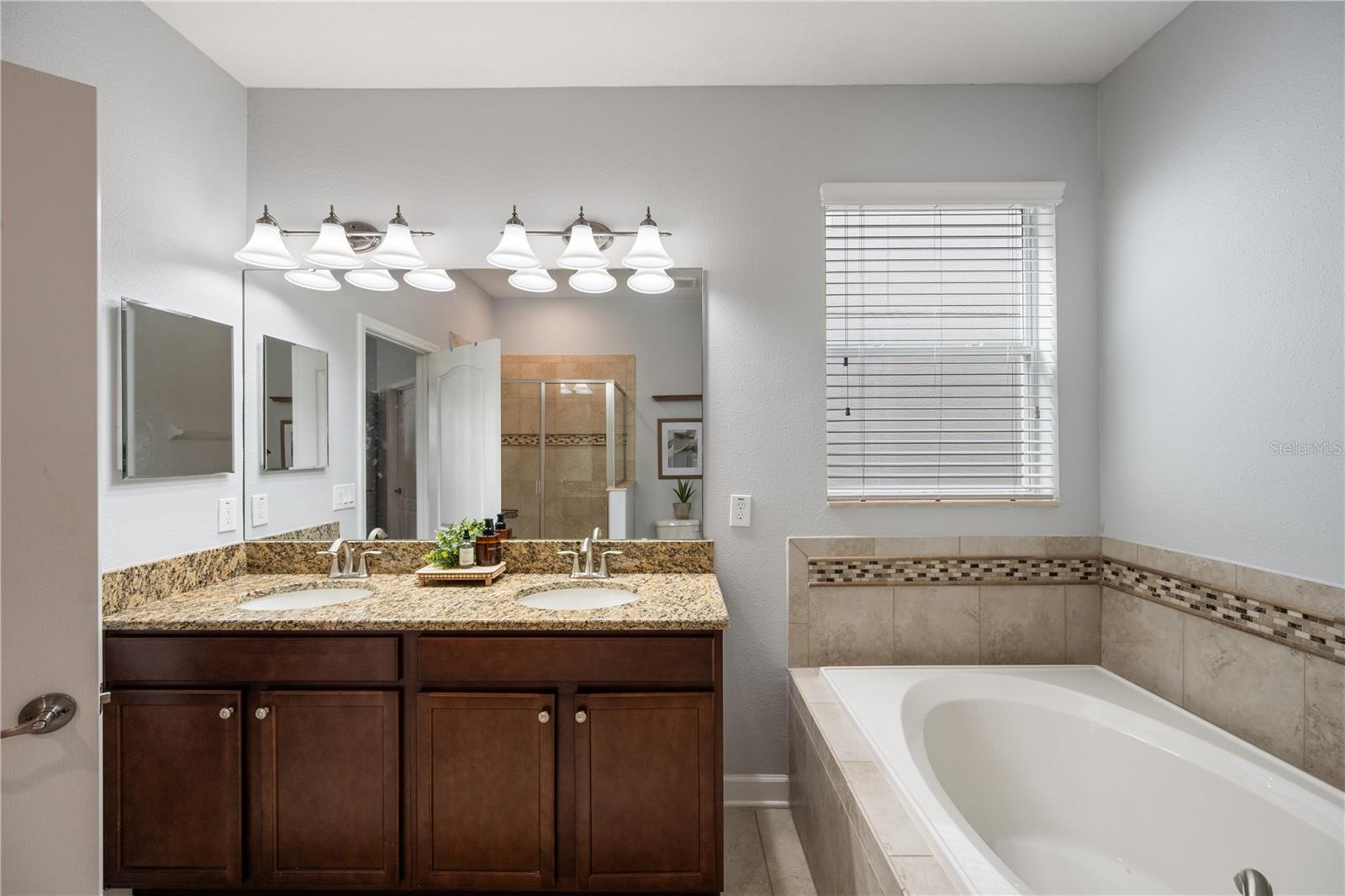 Image 17 of 33 For 5778 Laurel Cherry Avenue