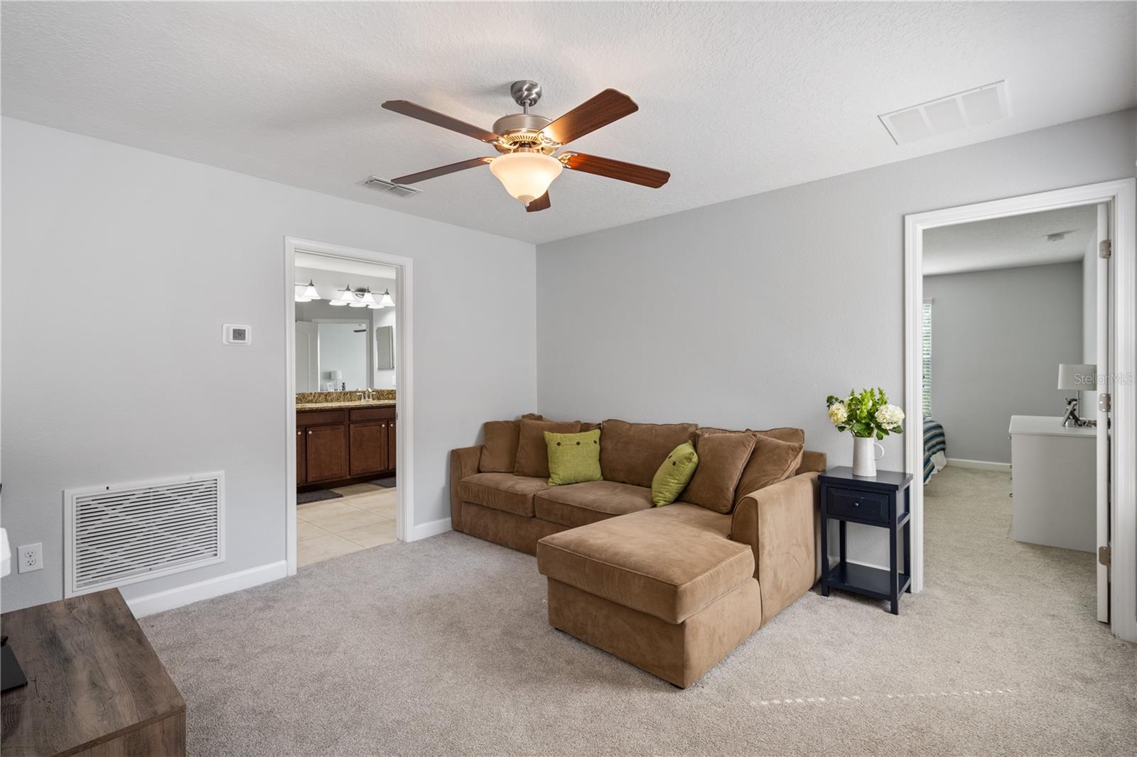 Image 21 of 33 For 5778 Laurel Cherry Avenue