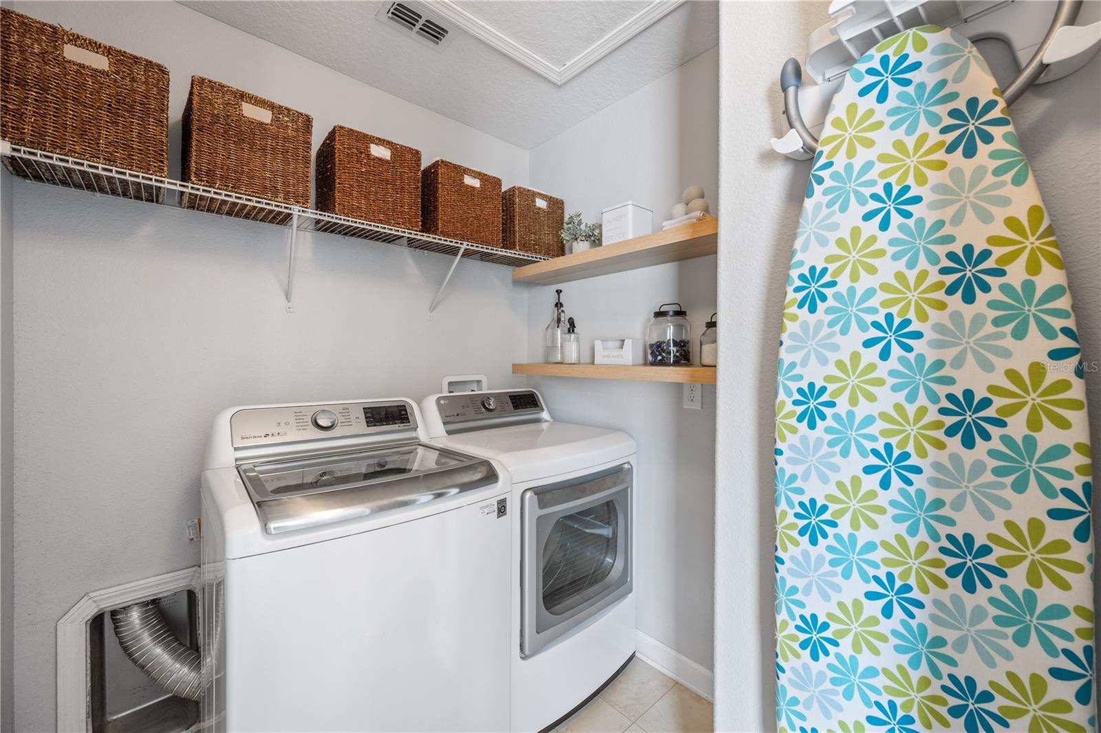 Image 28 of 33 For 5778 Laurel Cherry Avenue