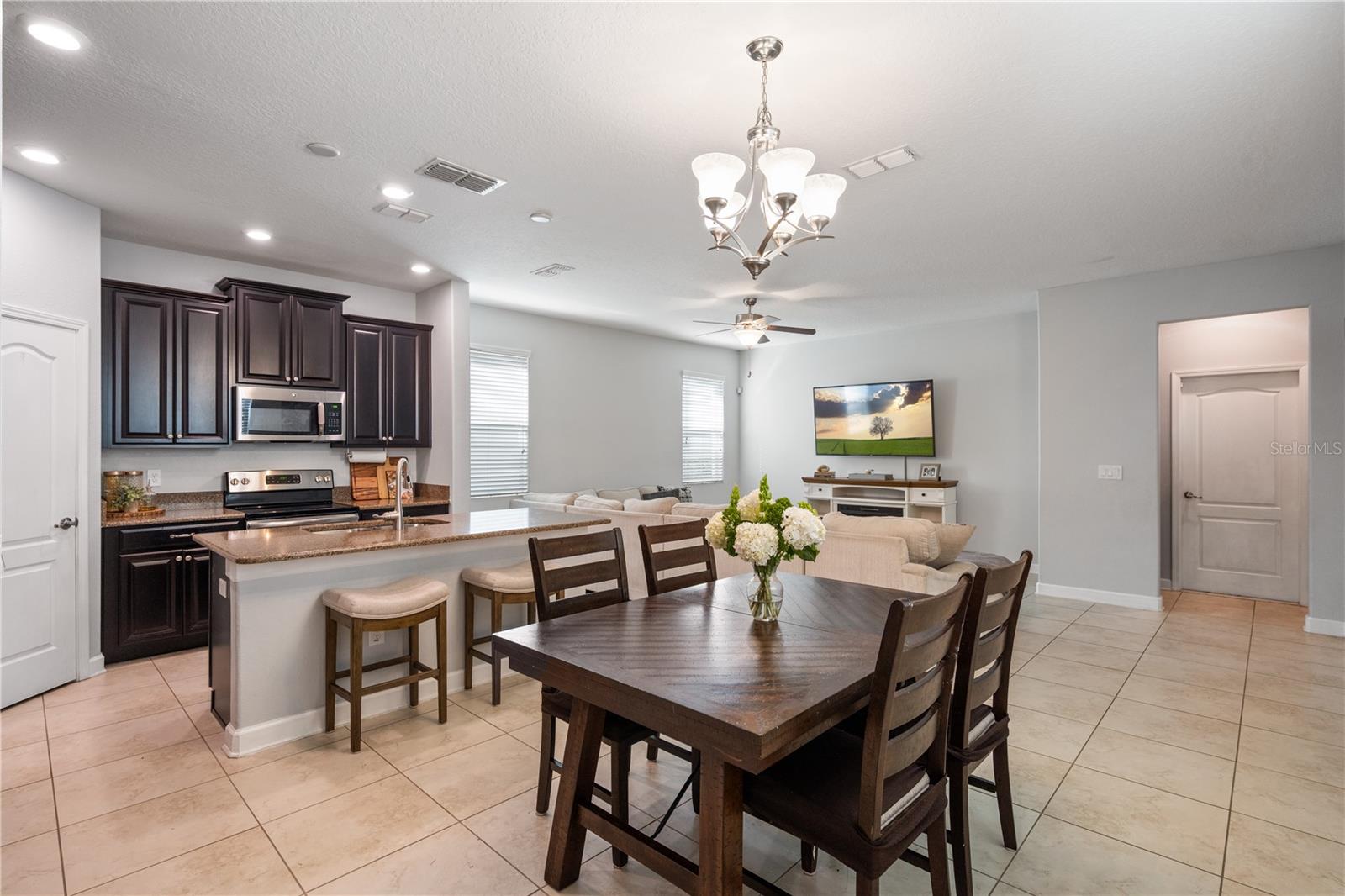 Image 7 of 33 For 5778 Laurel Cherry Avenue