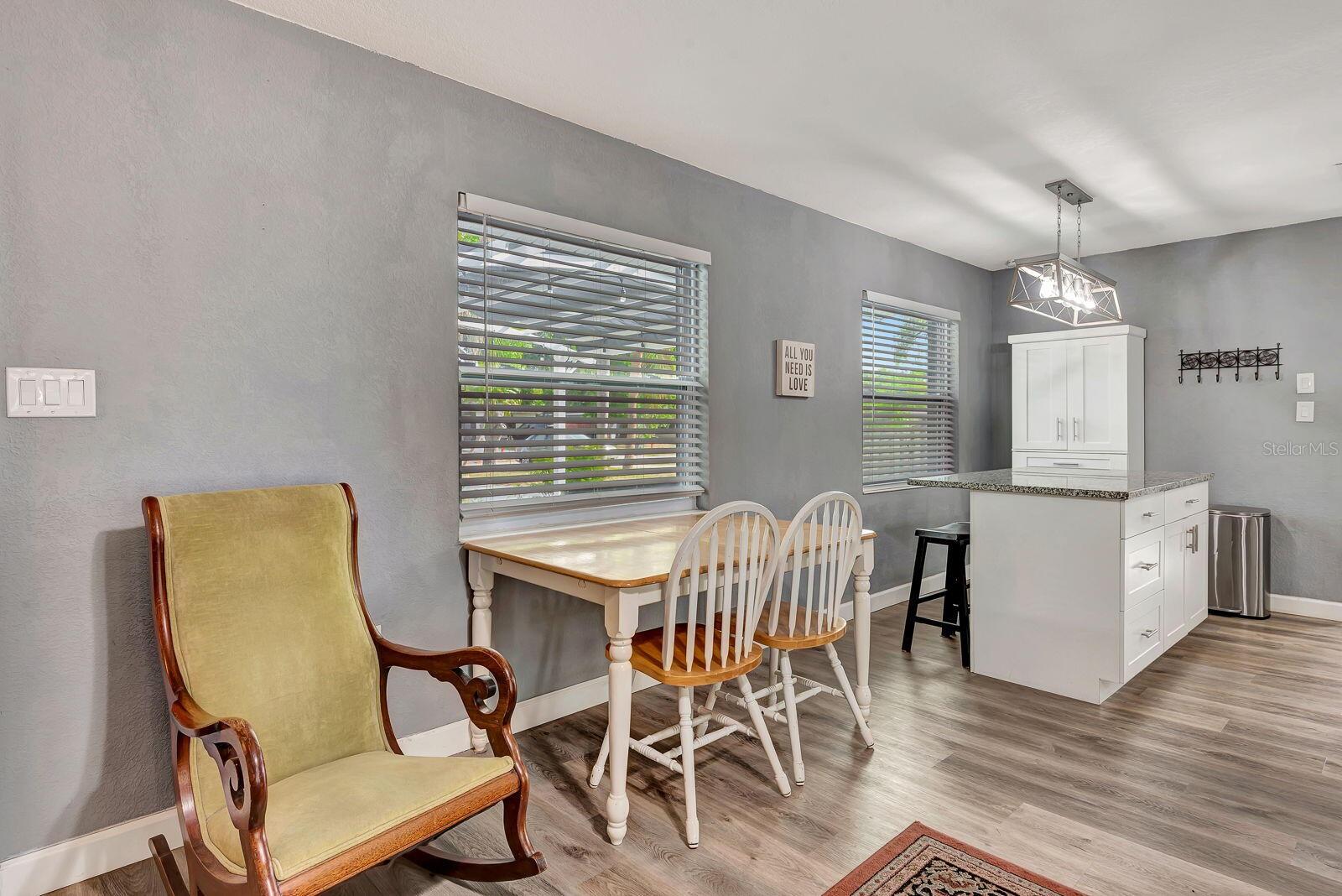 Image 13 of 47 For 2510 51st Avenue Terrace W