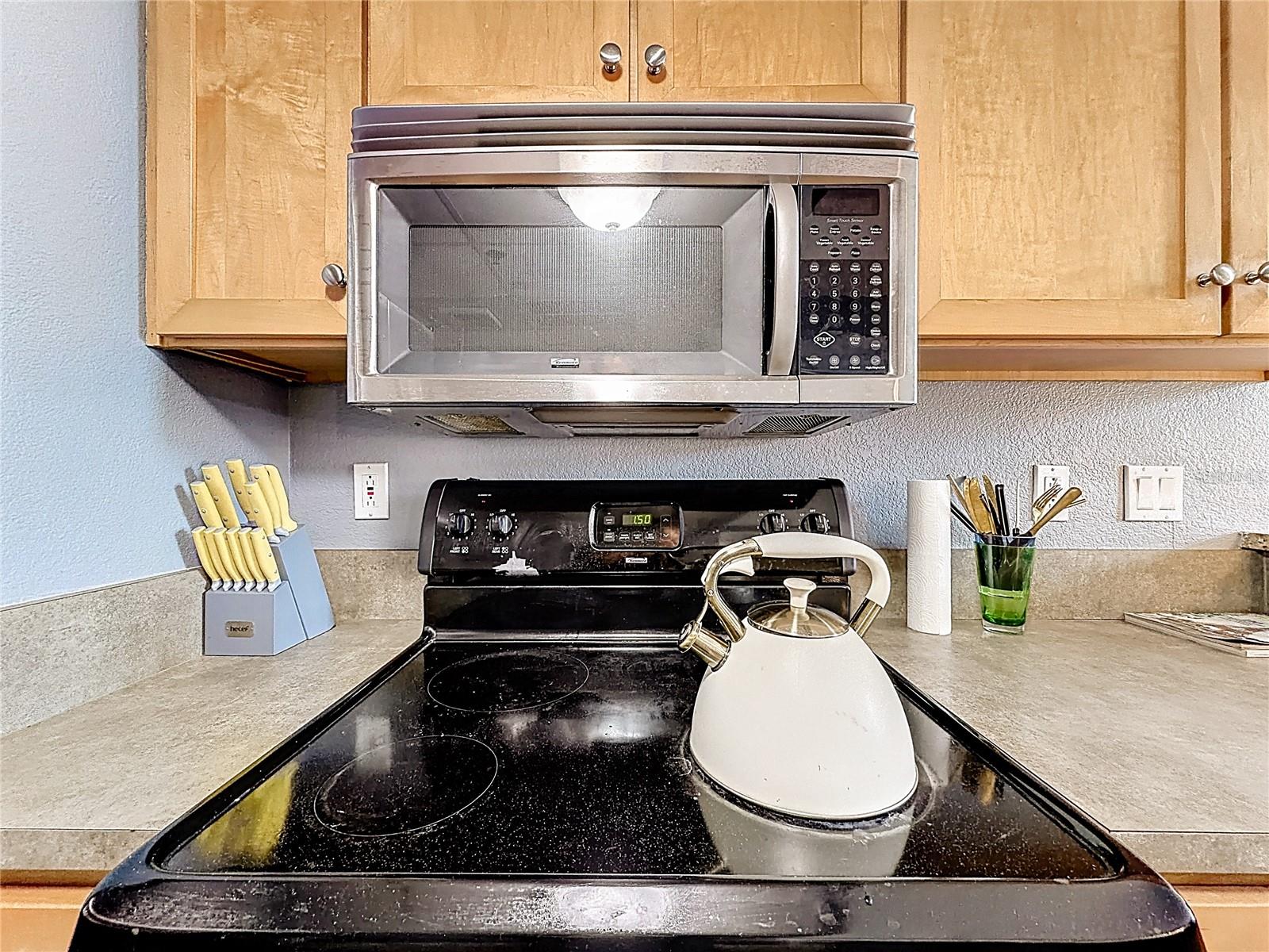 Image 11 of 51 For 151 Washington Street 611