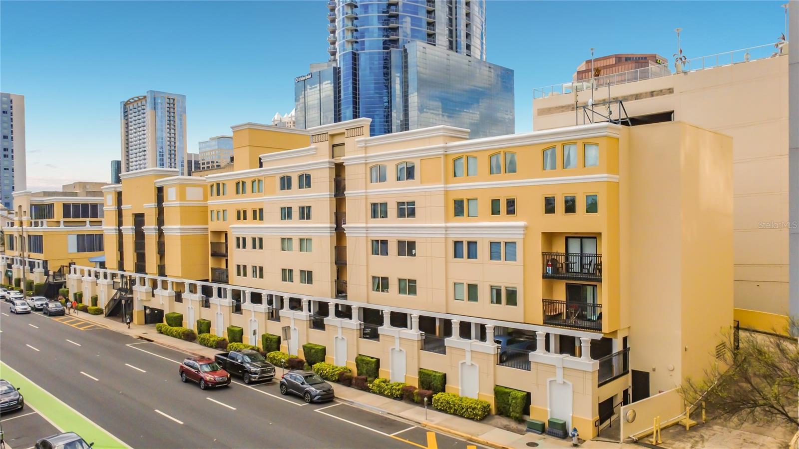 Image 2 of 51 For 151 Washington Street 611