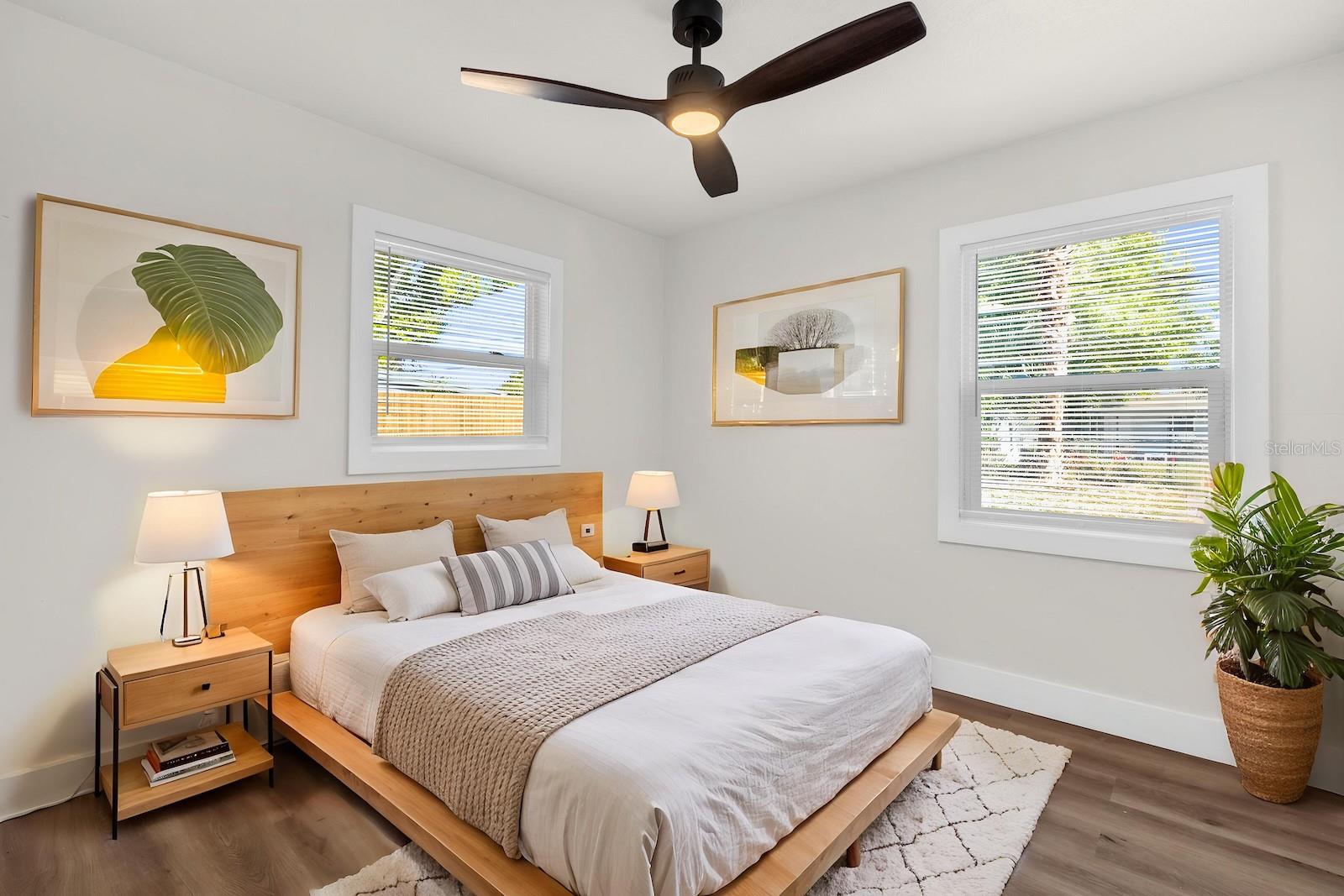 Image 10 of 18 For 206 Woodmere Boulevard