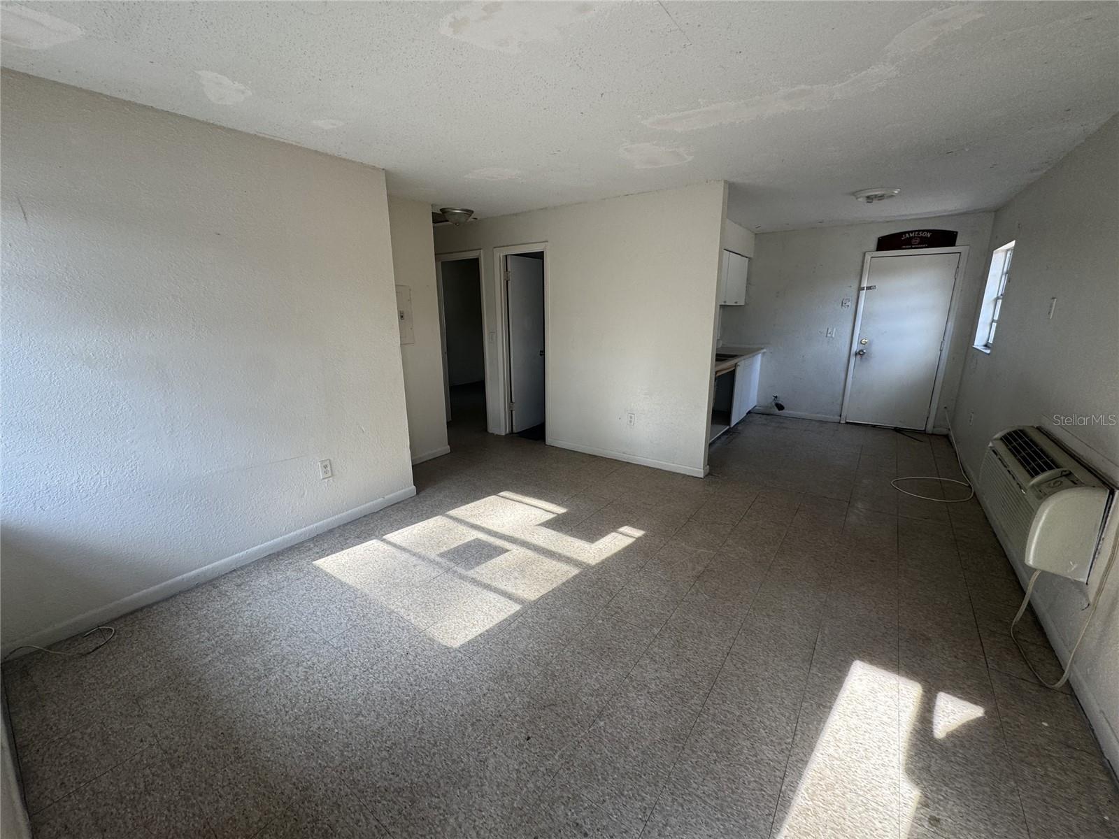 Image 7 of 8 For 505 Kilgore Street