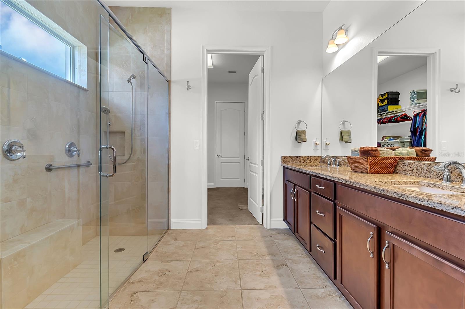 Image 13 of 39 For 5017 Fountainwood Drive