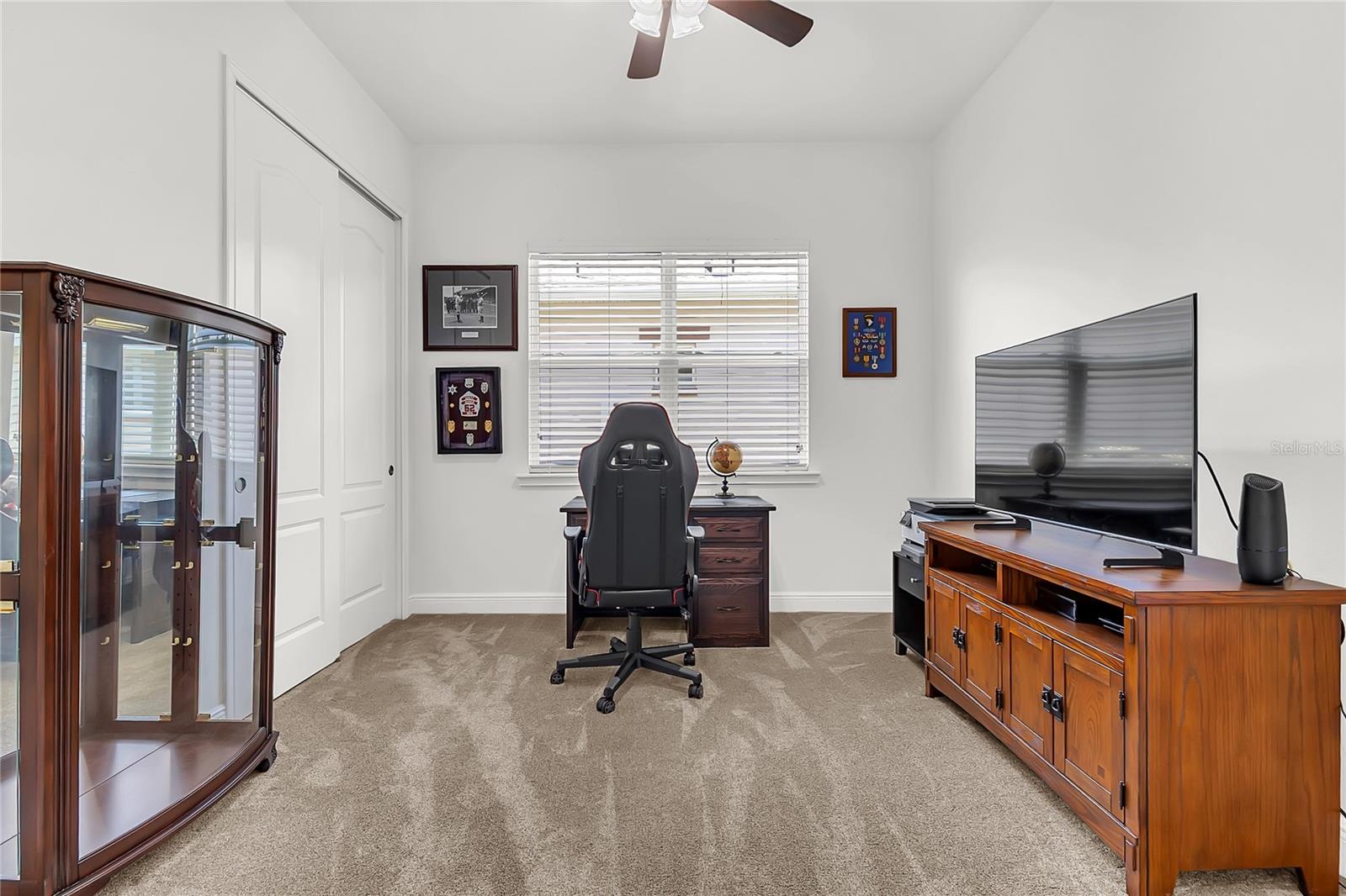 Image 19 of 39 For 5017 Fountainwood Drive