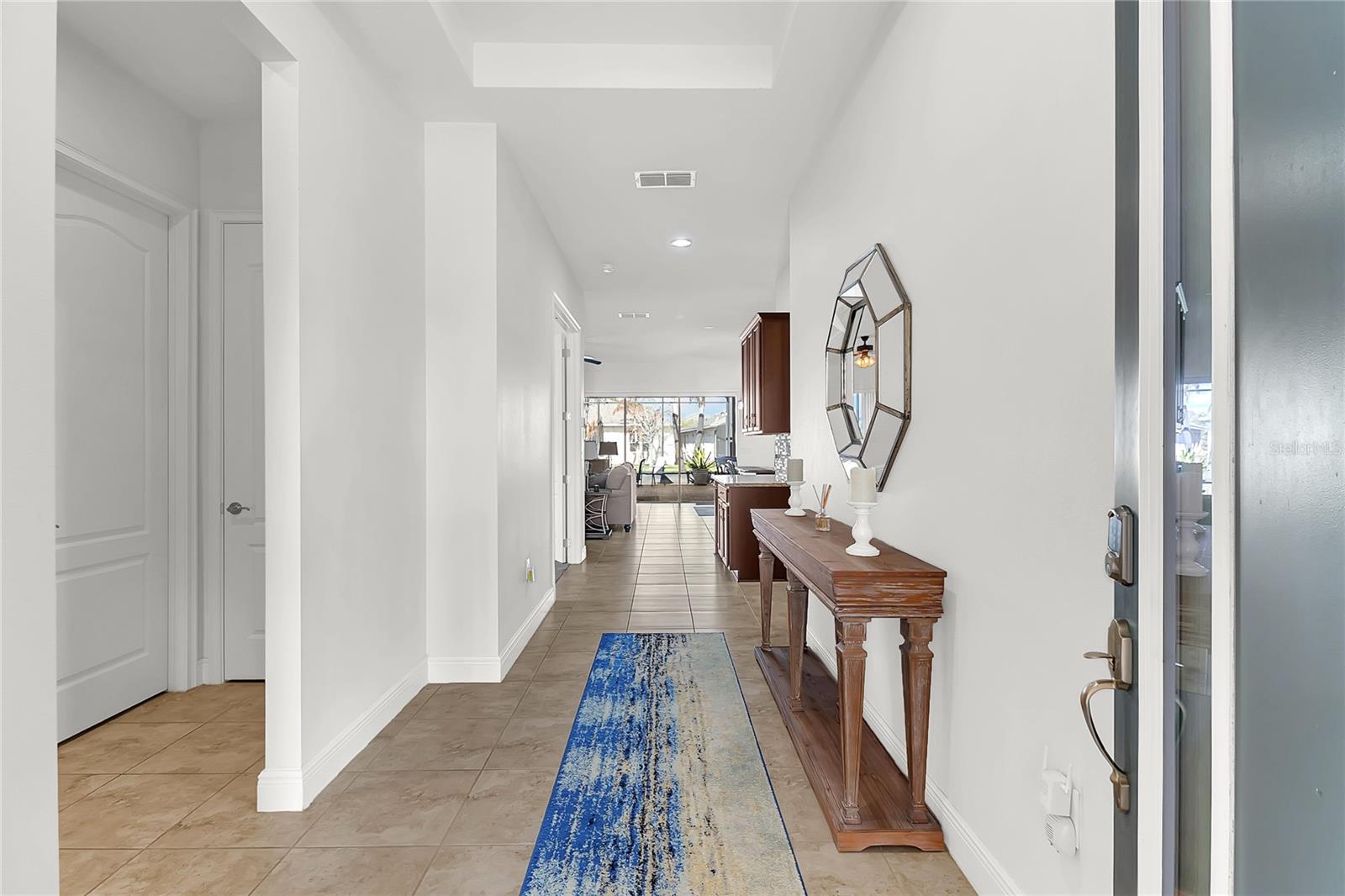 Image 23 of 39 For 5017 Fountainwood Drive