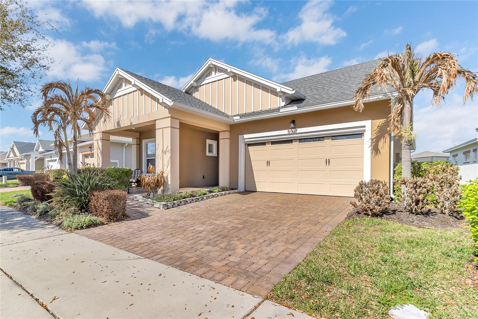 Image 26 of 39 For 5017 Fountainwood Drive