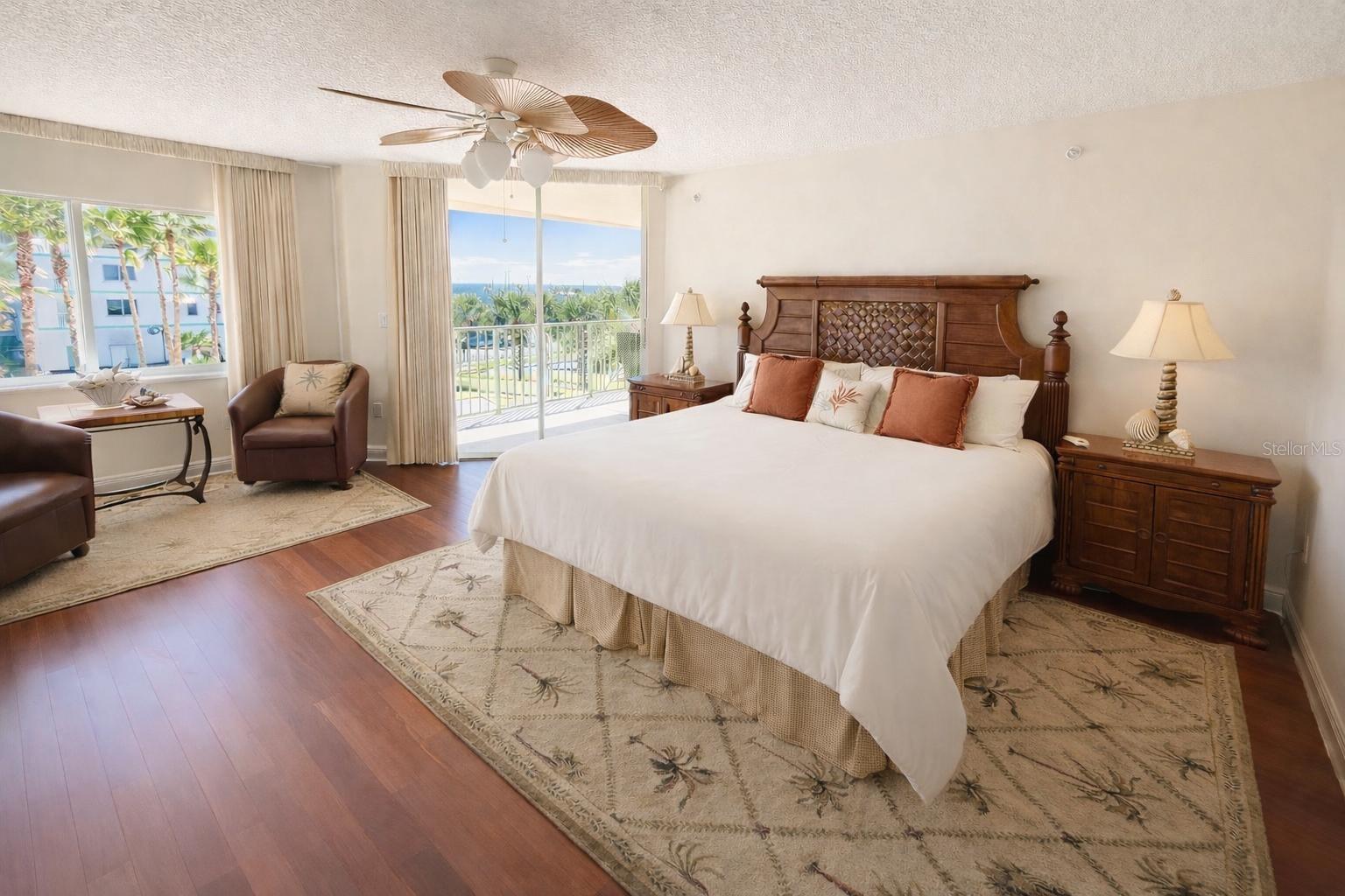 Image 10 of 57 For 420 Harding Avenue 301