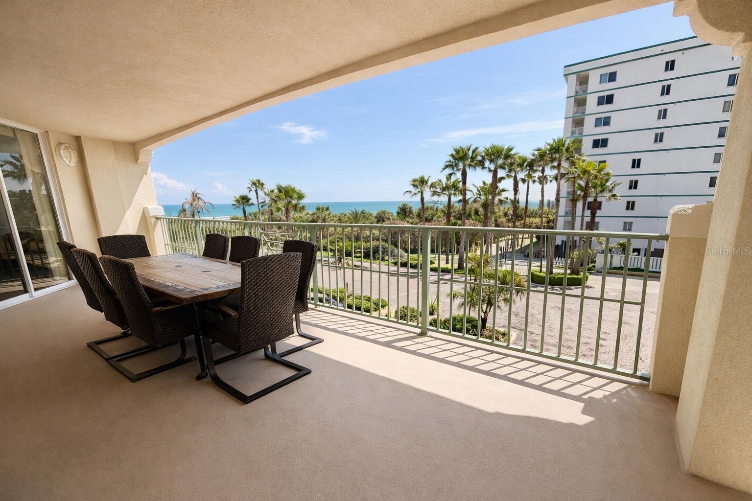 Image 29 of 57 For 420 Harding Avenue 301