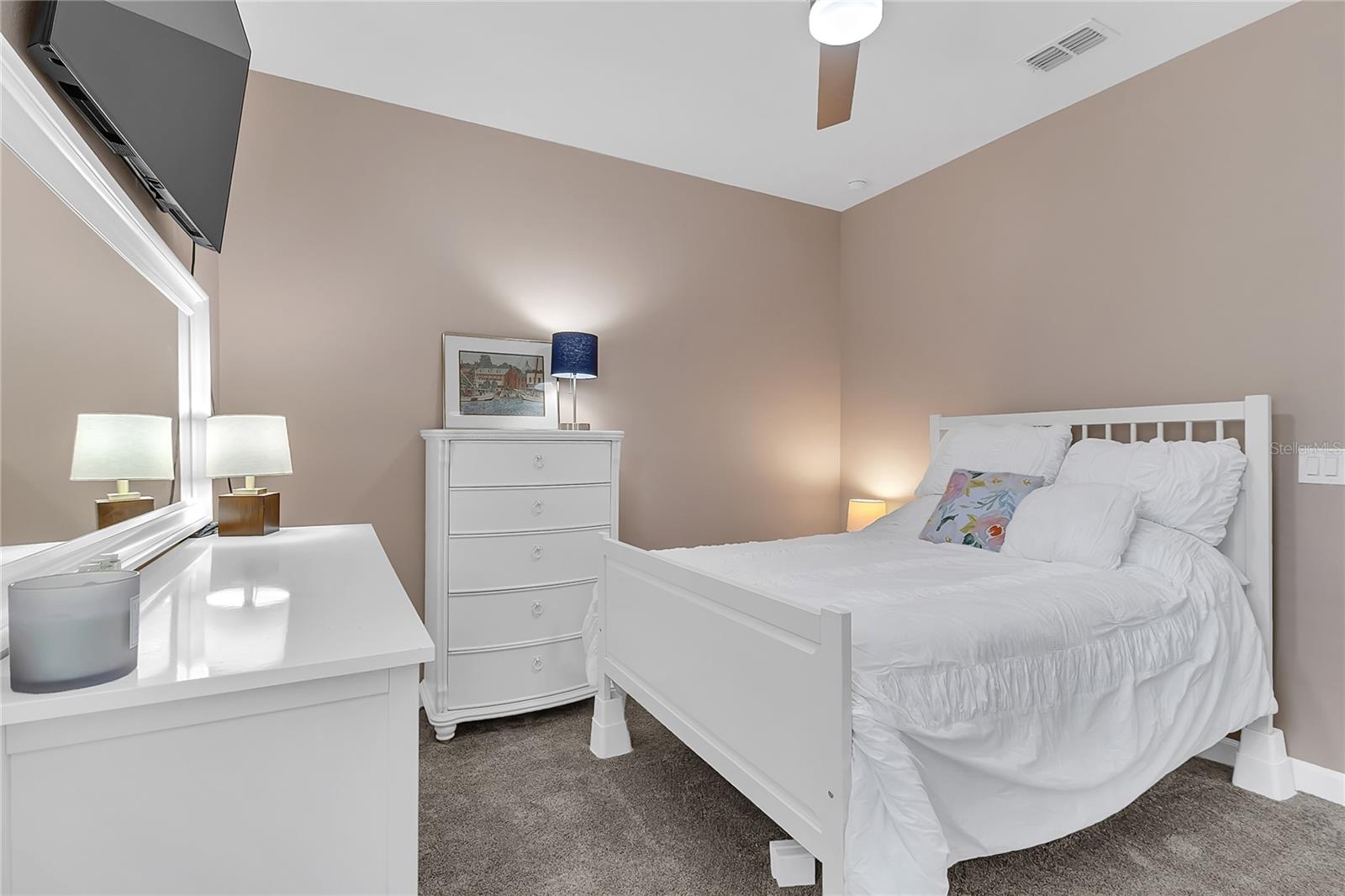 Image 13 of 33 For 1807 Good Neighbor Loop