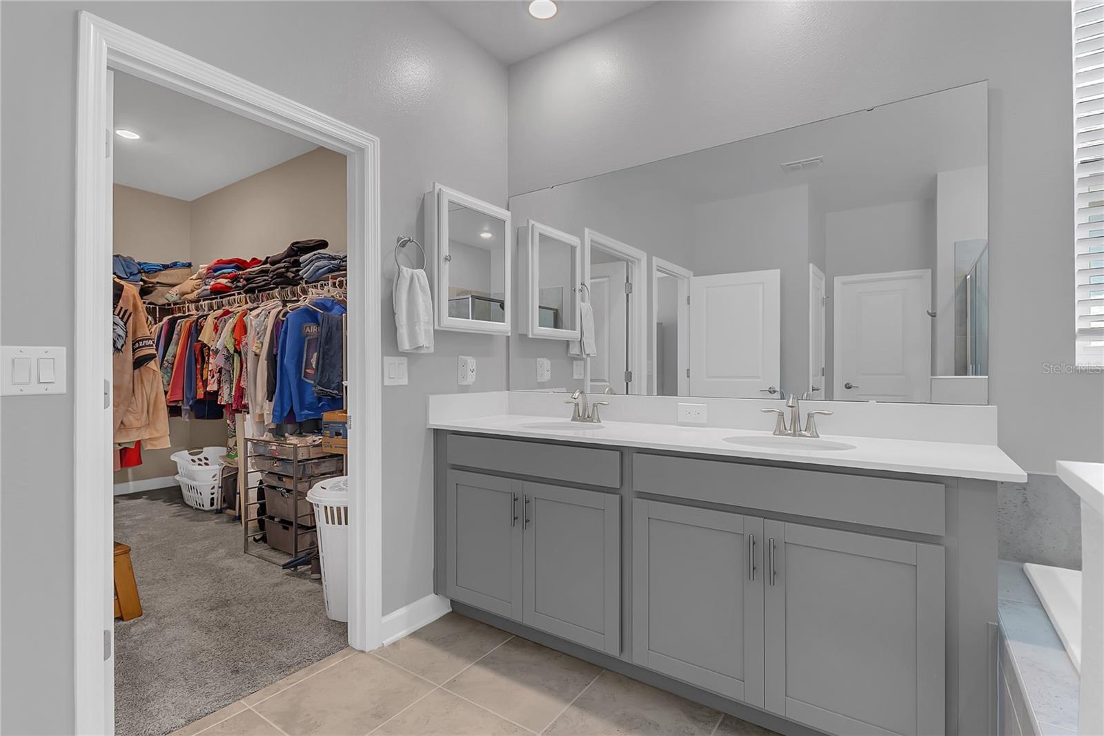 Image 15 of 33 For 1807 Good Neighbor Loop