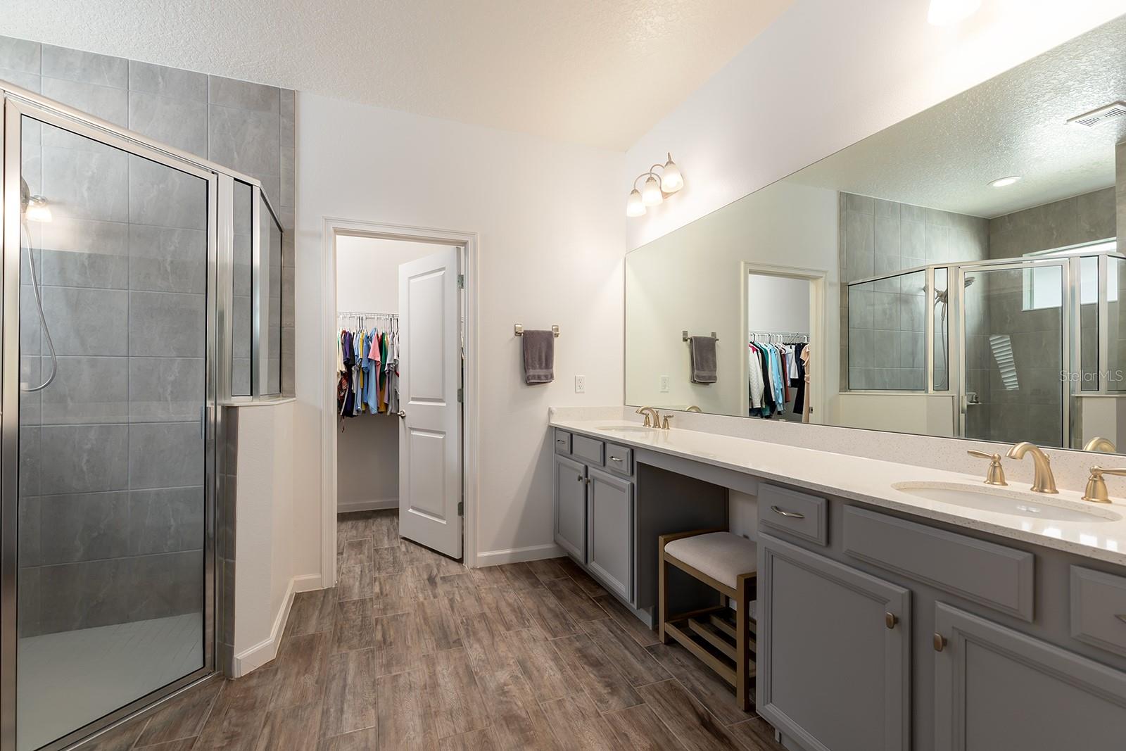 Image 11 of 25 For 2451 Rush Bay Way