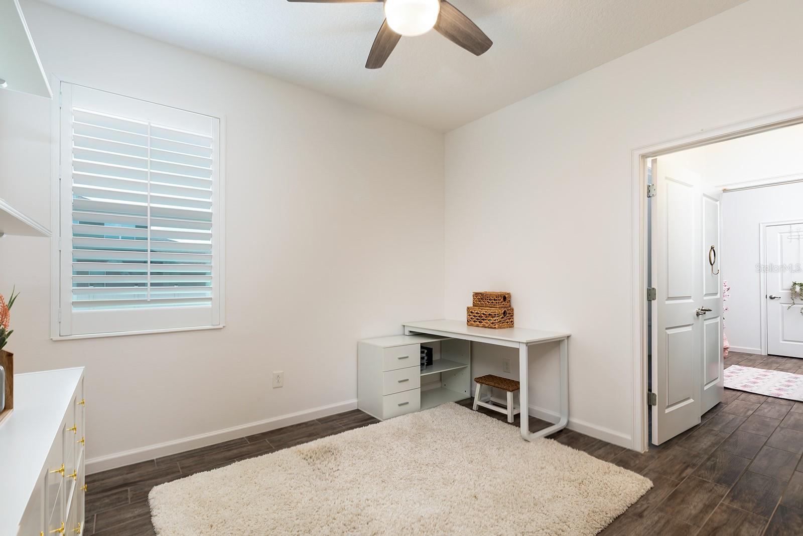 Image 16 of 25 For 2451 Rush Bay Way