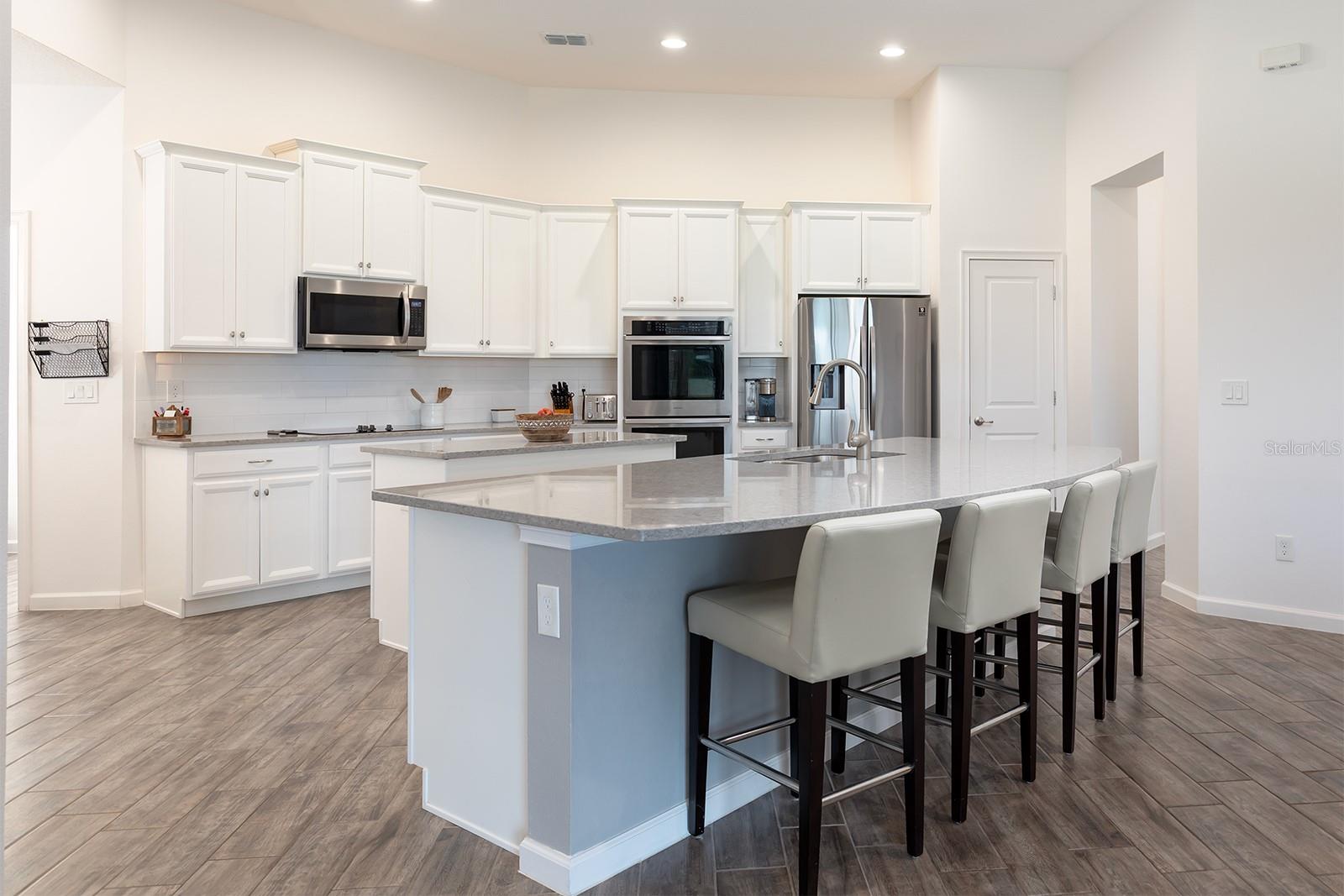 Image 5 of 25 For 2451 Rush Bay Way