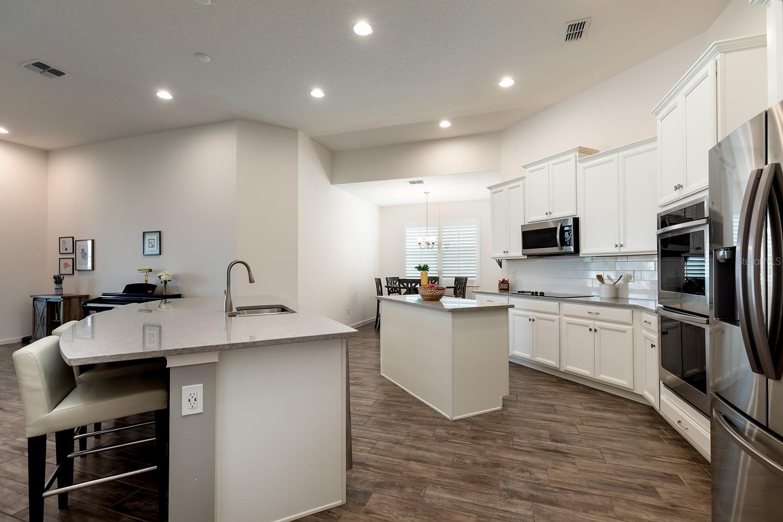 Image 6 of 25 For 2451 Rush Bay Way