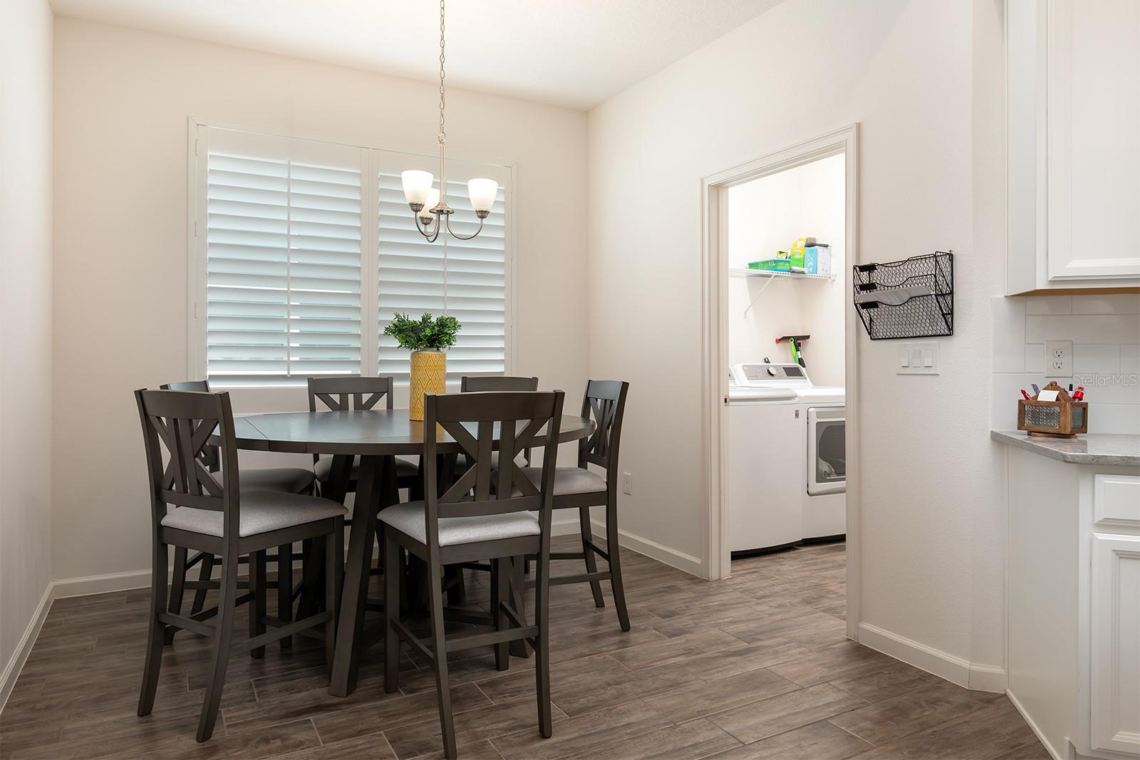 Image 7 of 25 For 2451 Rush Bay Way