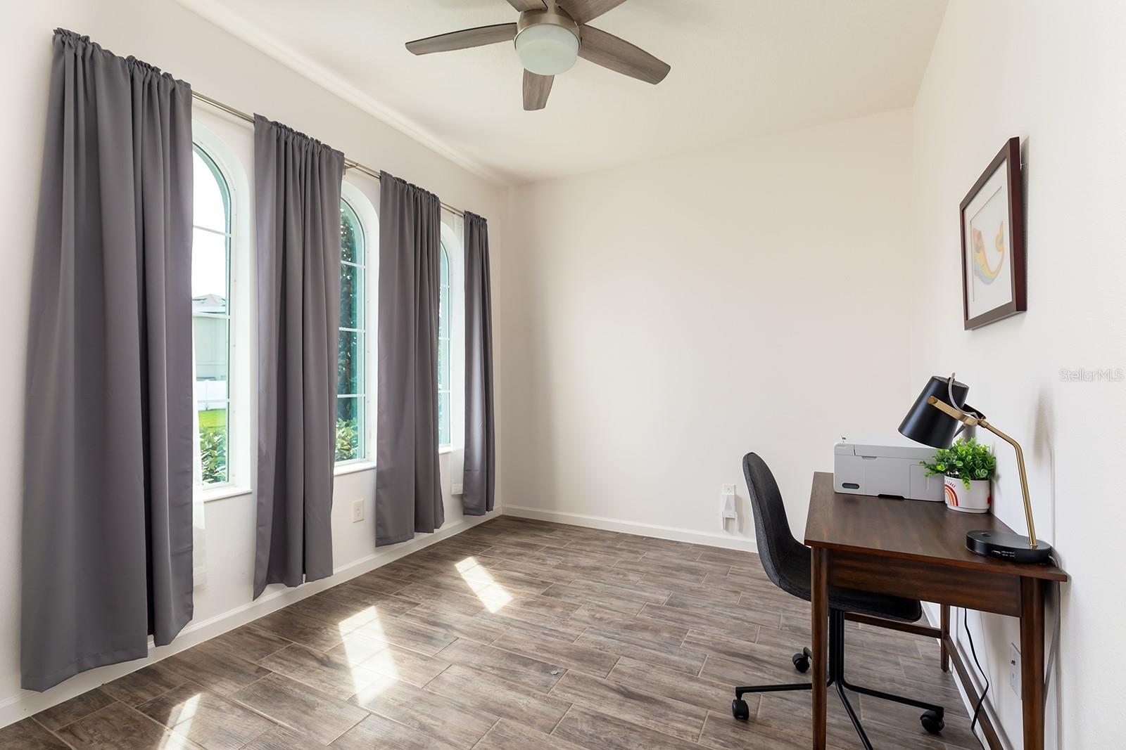 Image 8 of 25 For 2451 Rush Bay Way