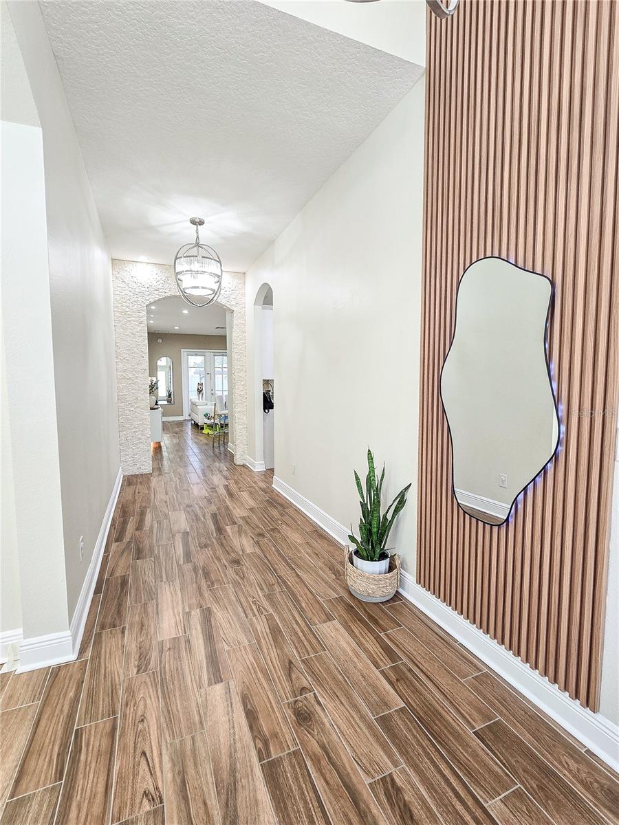 Image 16 of 37 For 4207 Flora Vista Drive