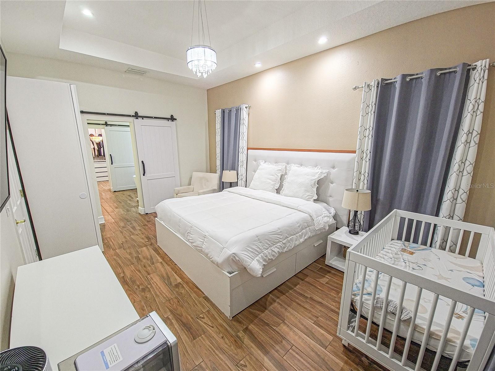 Image 26 of 37 For 4207 Flora Vista Drive