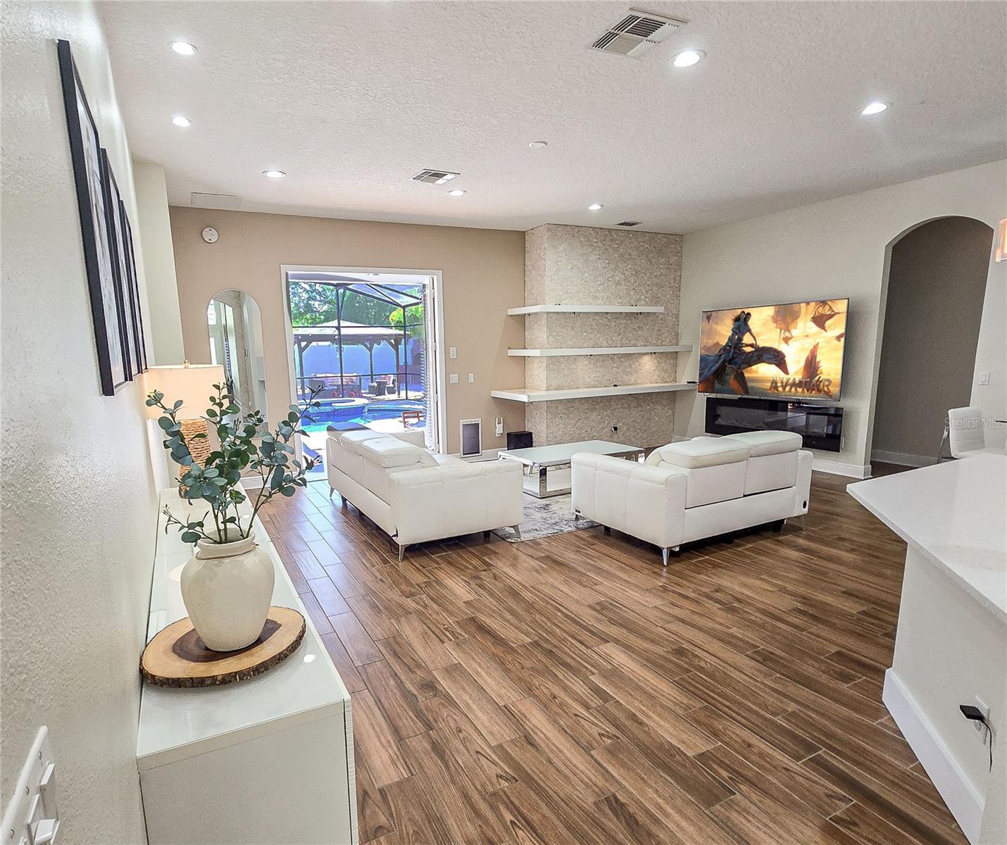 Image 33 of 37 For 4207 Flora Vista Drive