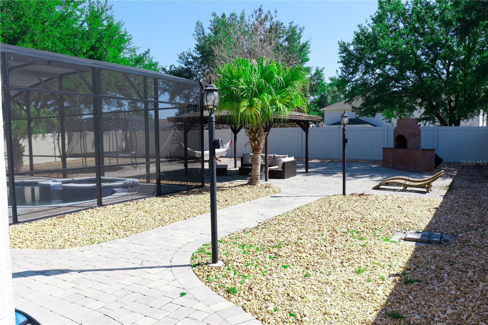 Image 5 of 37 For 4207 Flora Vista Drive