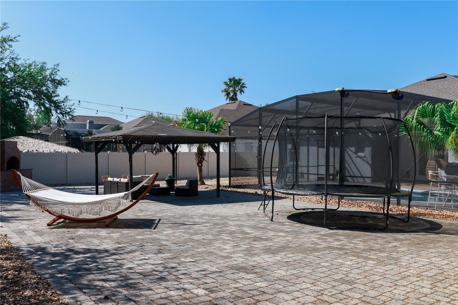 Image 7 of 37 For 4207 Flora Vista Drive