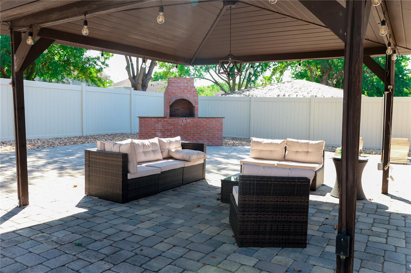 Image 8 of 37 For 4207 Flora Vista Drive