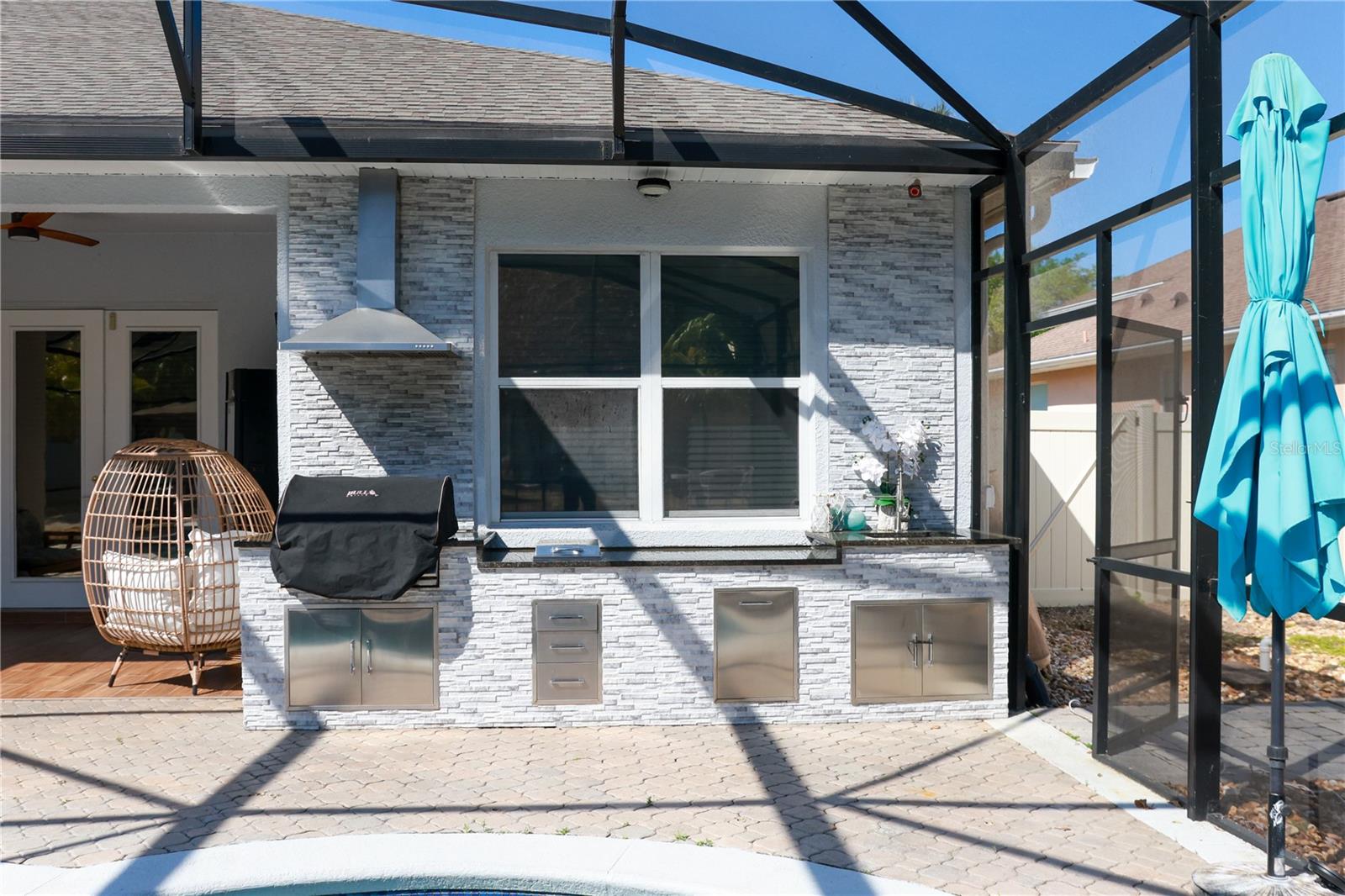 Image 9 of 37 For 4207 Flora Vista Drive