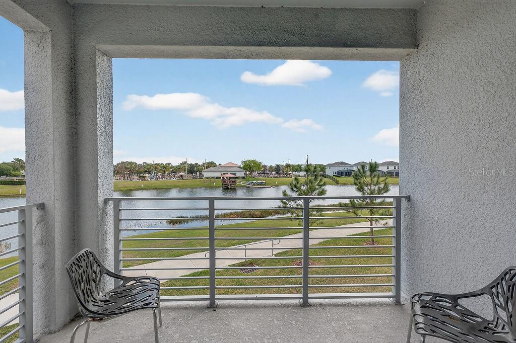 Image 19 of 43 For 3141 Paradox Circle 201