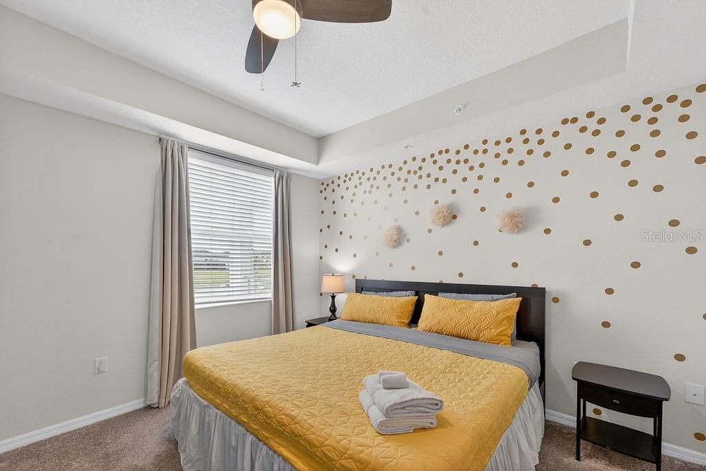 Image 24 of 43 For 3141 Paradox Circle 201