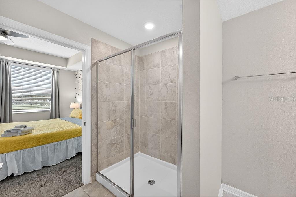 Image 27 of 43 For 3141 Paradox Circle 201