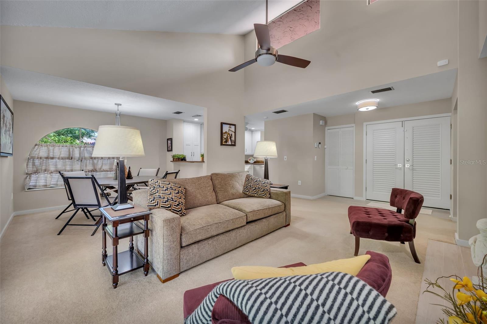 Image 10 of 33 For 1000 Winderley Place 239