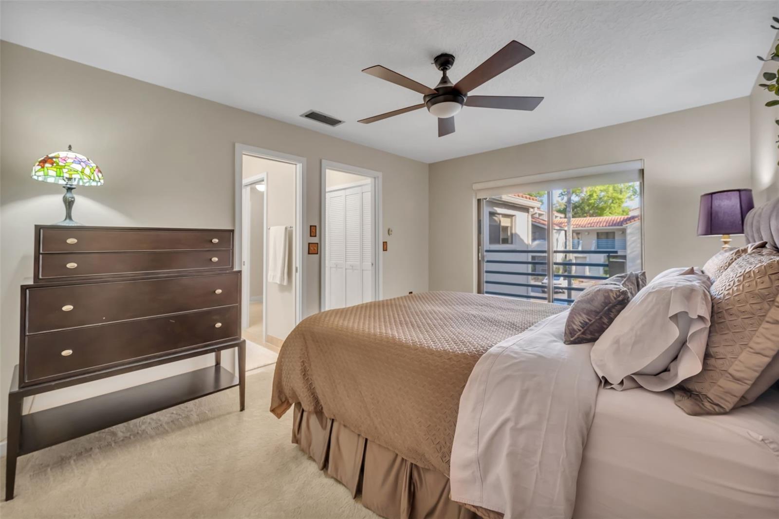 Image 26 of 33 For 1000 Winderley Place 239