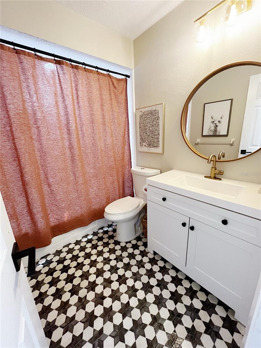 Image 12 of 13 For 16 Raintree Court