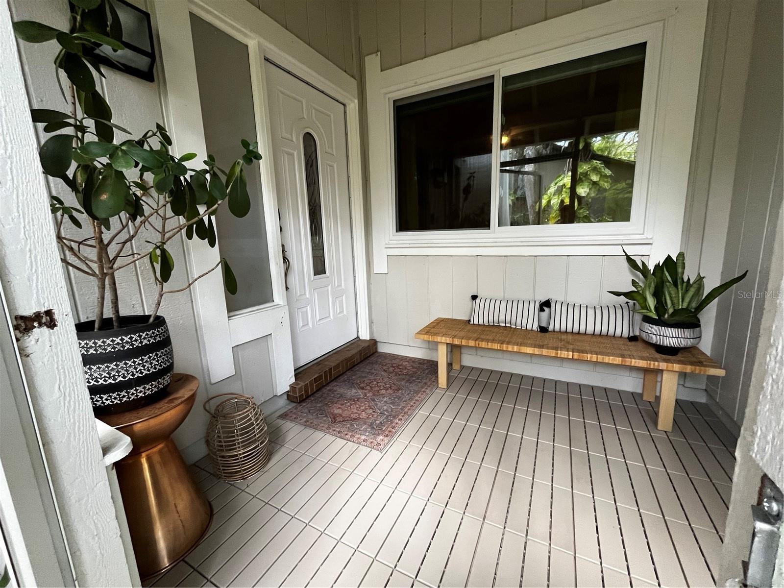 Image 2 of 13 For 16 Raintree Court