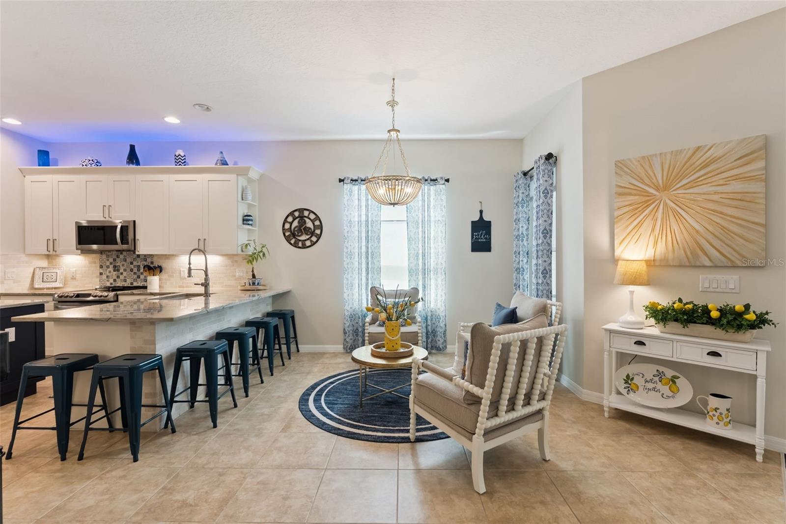 Image 12 of 60 For 420 Park Lake Drive