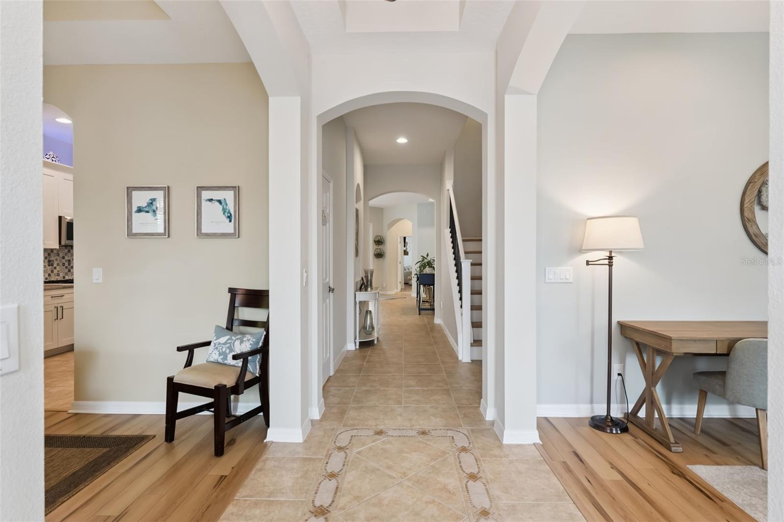 Image 2 of 60 For 420 Park Lake Drive