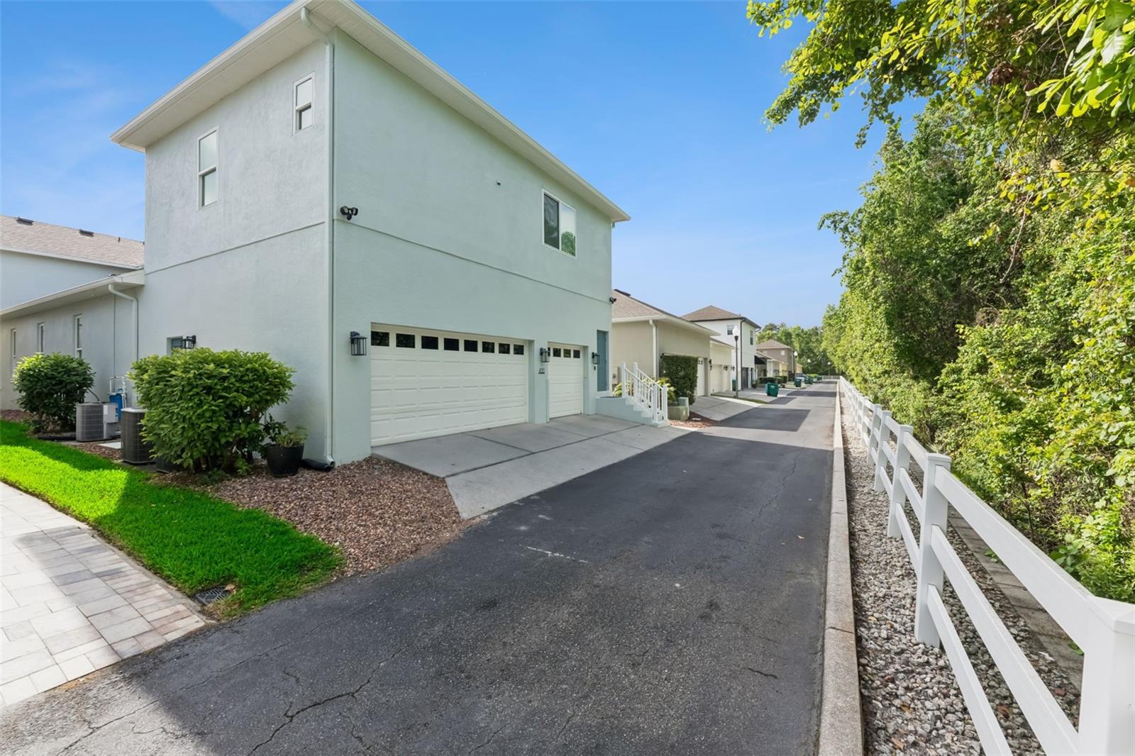 Image 45 of 60 For 420 Park Lake Drive