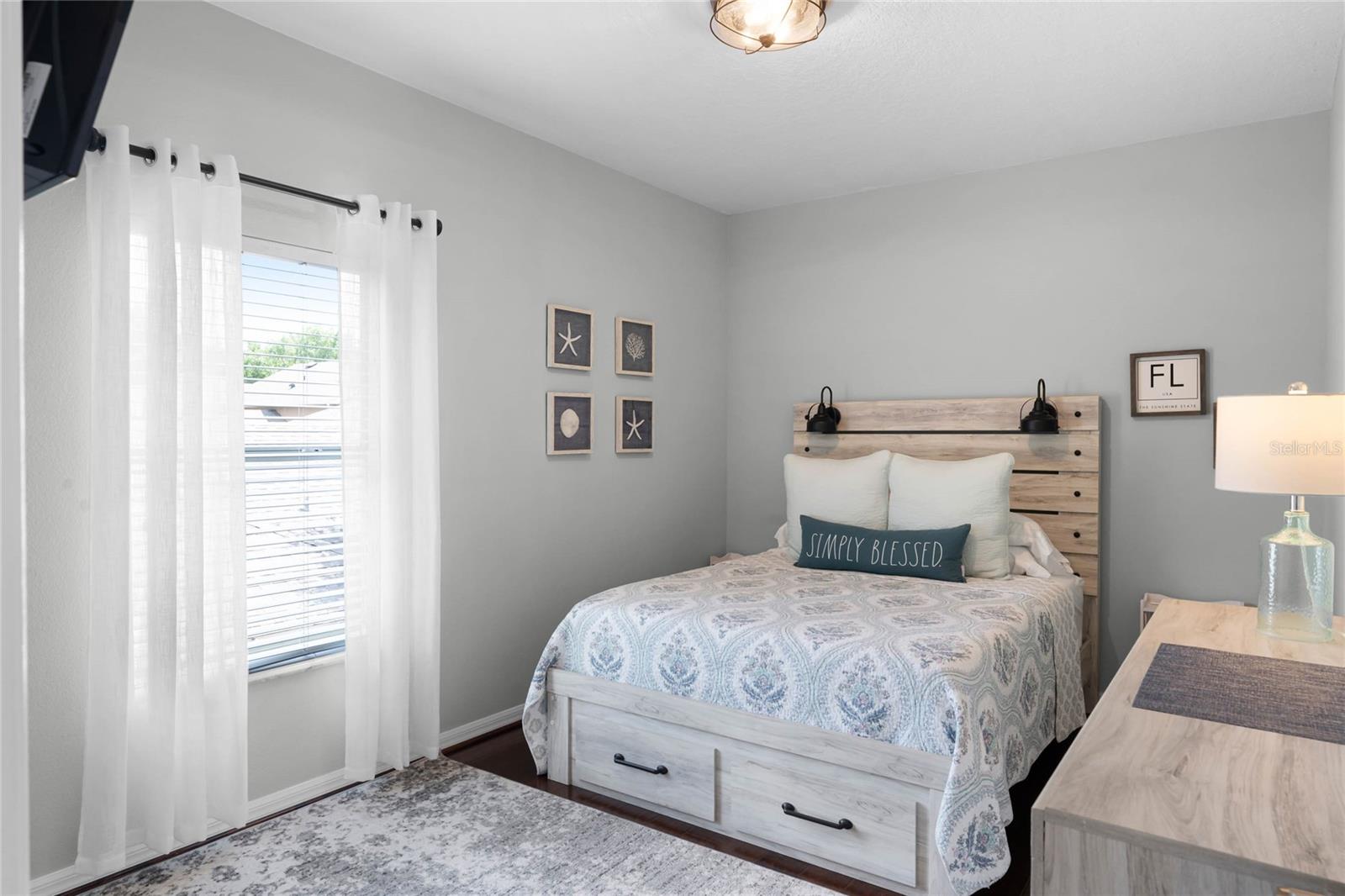 Image 54 of 60 For 420 Park Lake Drive