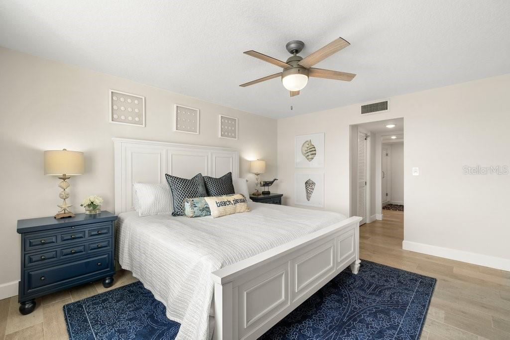 Image 16 of 28 For 420 64th Avenue 804