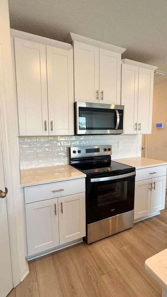 Image 4 of 37 For 16440 Happy Eagle Drive