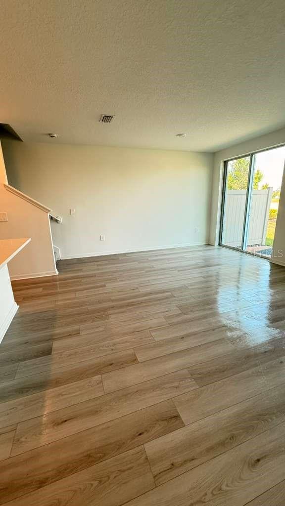 Image 6 of 37 For 16440 Happy Eagle Drive