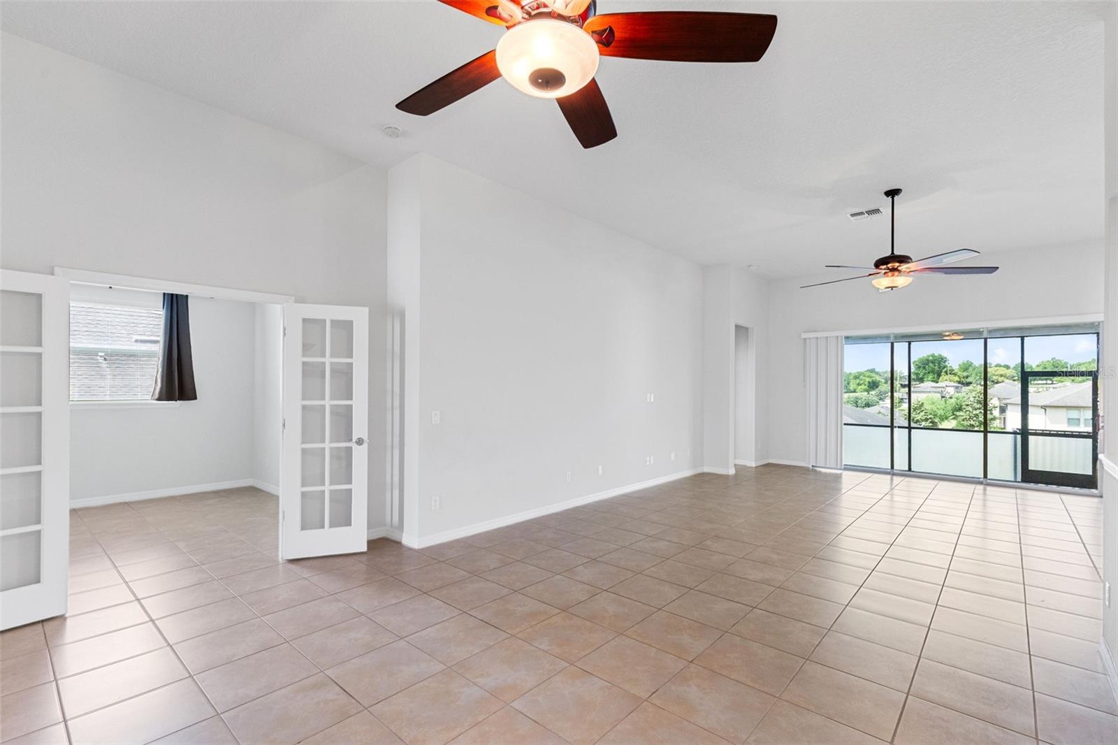 Image 10 of 39 For 30139 Hackney Loop