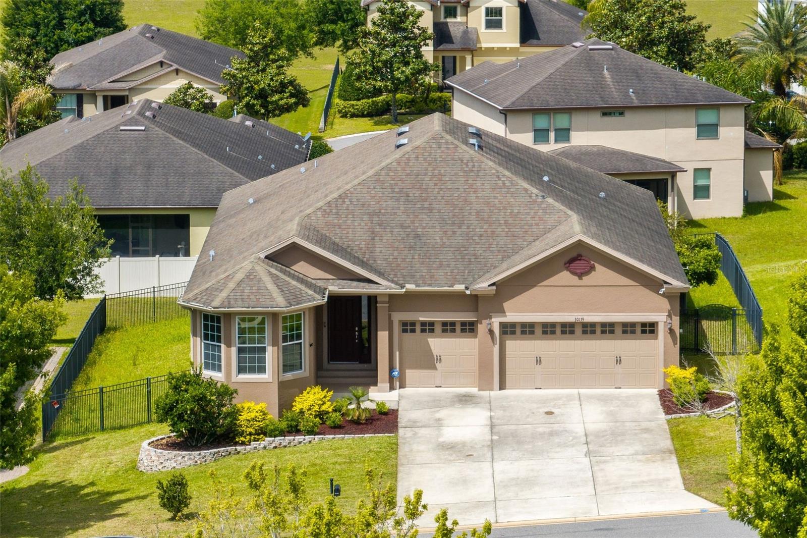 Image 3 of 39 For 30139 Hackney Loop