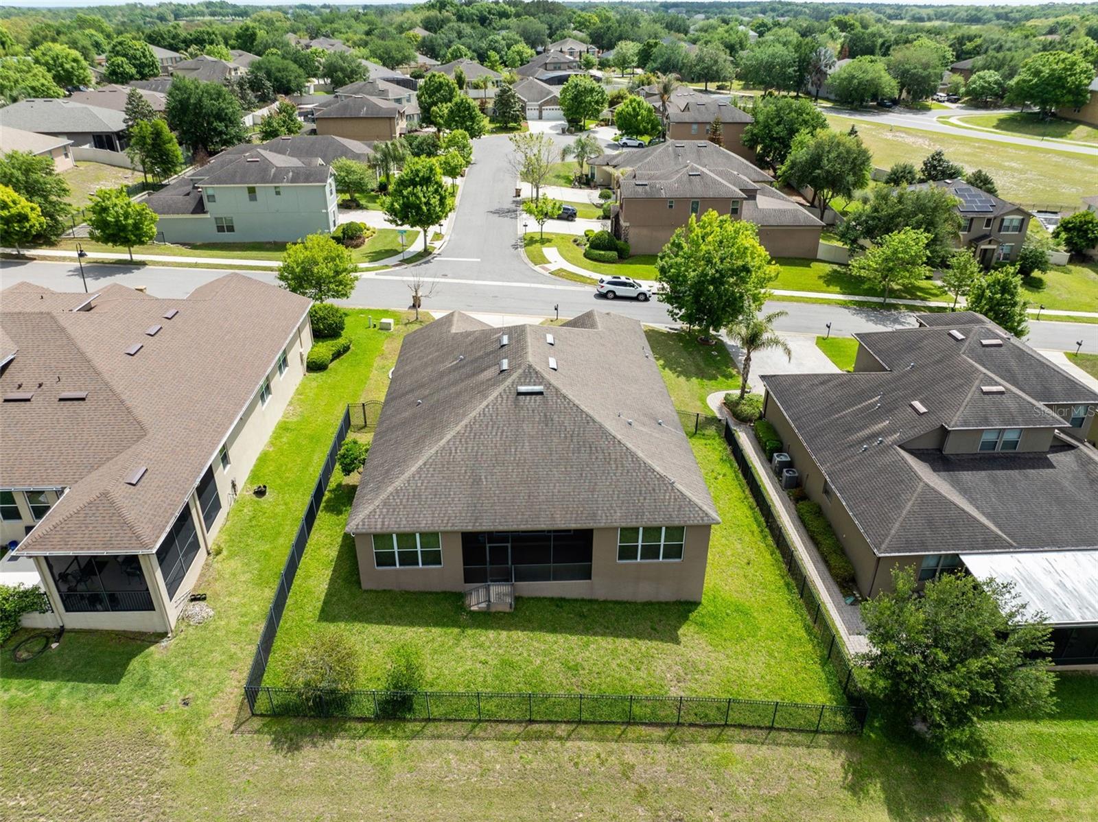 Image 30 of 39 For 30139 Hackney Loop