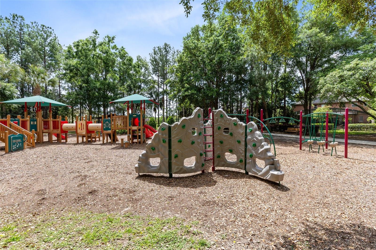 Image 36 of 39 For 30139 Hackney Loop