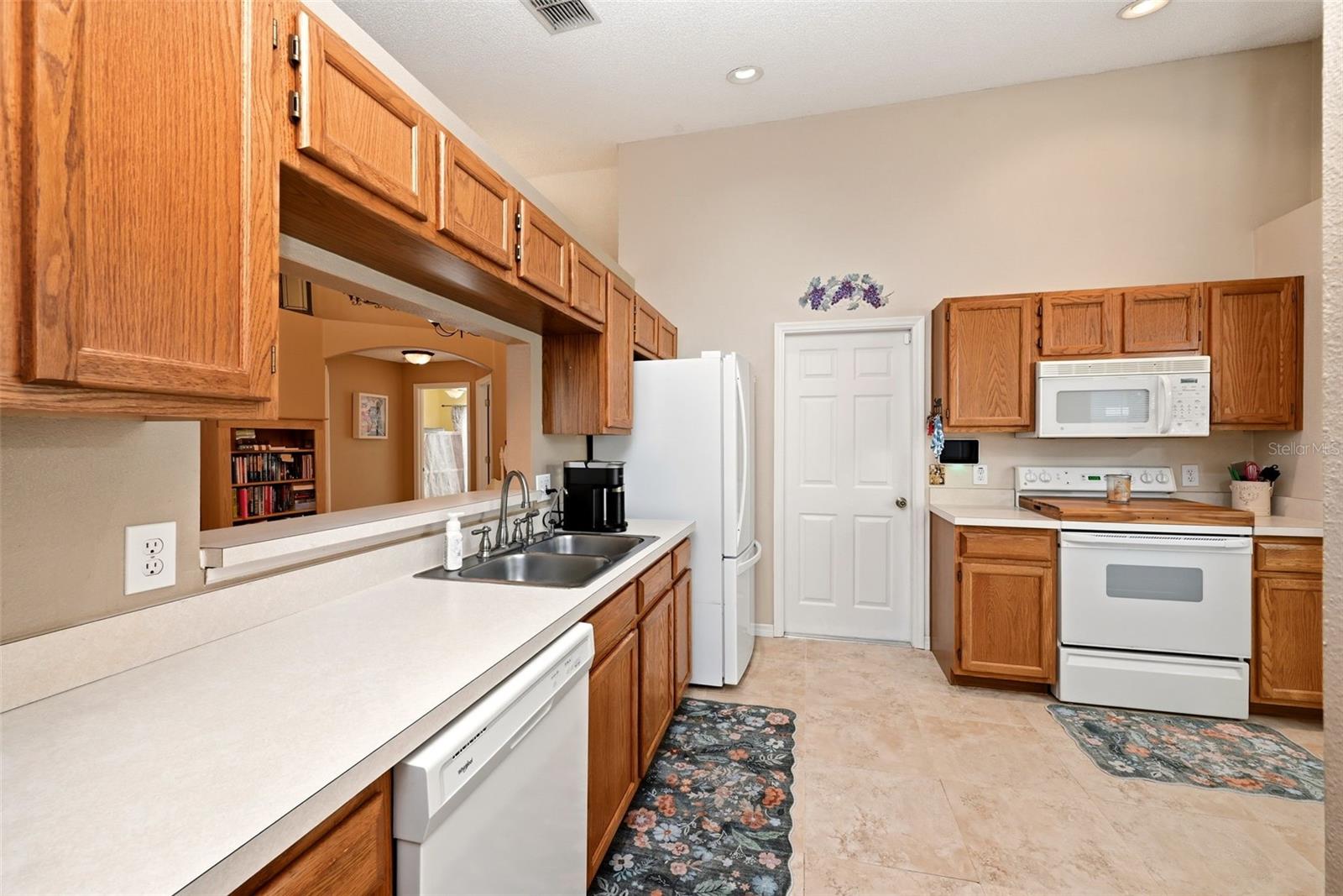 Image 16 of 44 For 1928 Olivia Circle